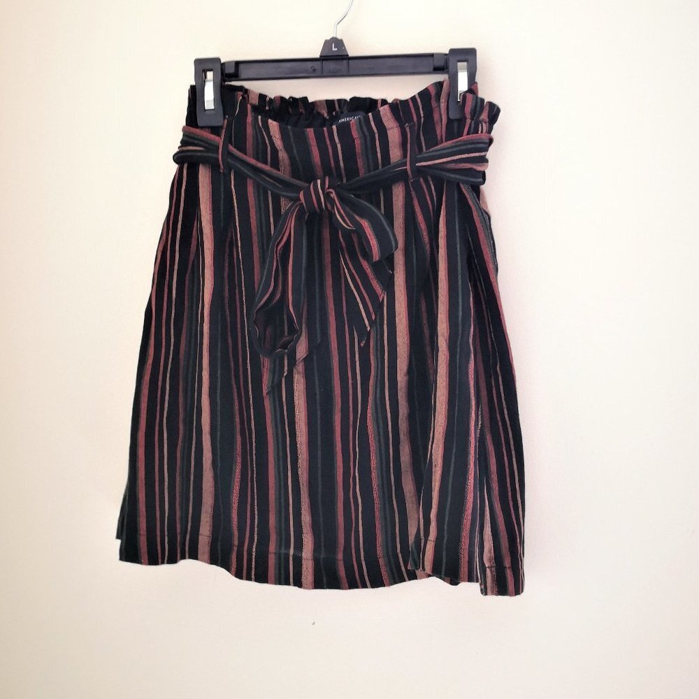NWOT American Eagle Outfitters Strip Mini Skirt Size S